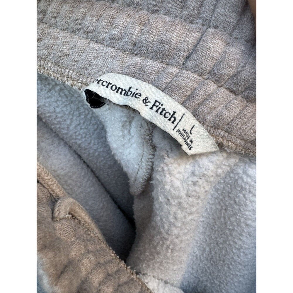 Abercrombie‎ & Fitch Women’s Large Beige Sweatshorts - Picture 6 of 8